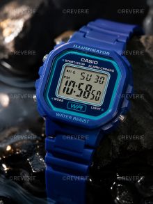 LA-20WH-2AEF Casio Blue Mini Digital 30mm