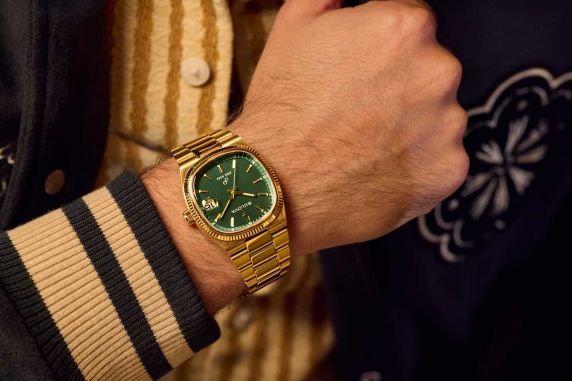 Bulova Classic Super Seville 97B237